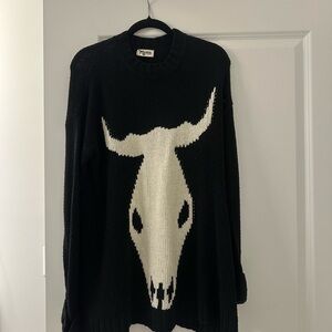 Show Me Your MuMu Black and White Crewneck Sweater